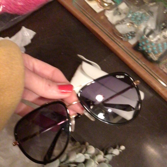 New! Quay All in aviators